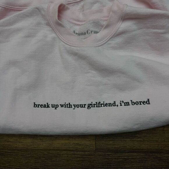 Ariana grande pink sweater - Picture 5 of 8